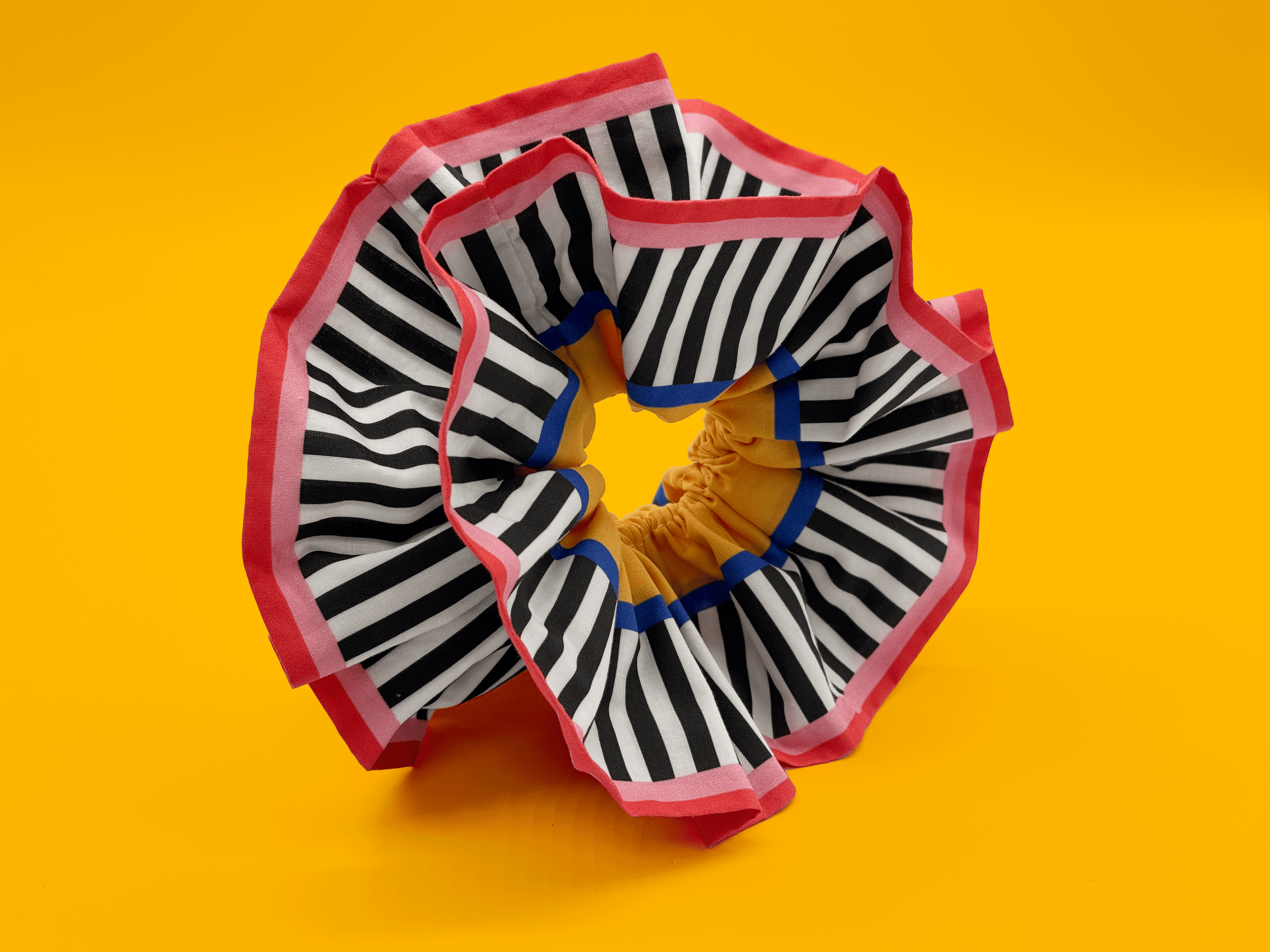 Bold Scrunchie - WTW