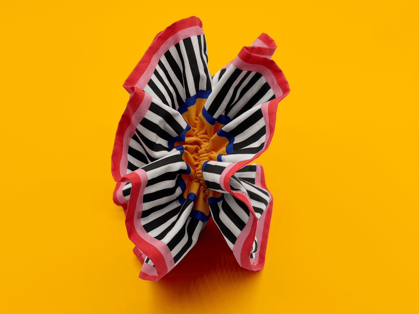 Bold Scrunchie - WTW